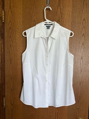 Eddie Bauer Sleeveless Button-Down Shirt - White